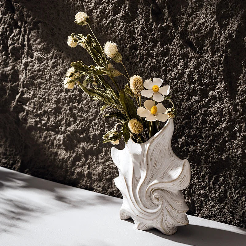 Ceramic Conch Vase - Maree