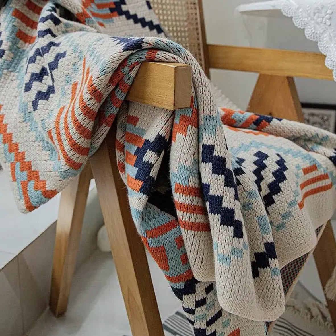 Soft_Knit_Nordic_Blanket_Maple3